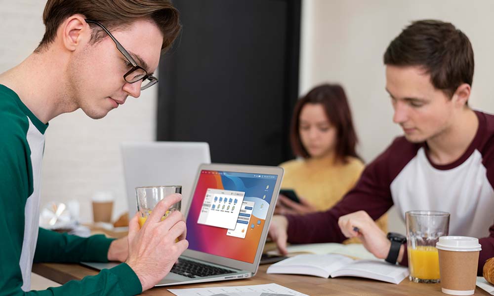 Read more about the article Top 5 Online Programs for Leadership and Team Building