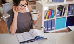 Read more about the article The Best Productivity Books for Busy Professionals