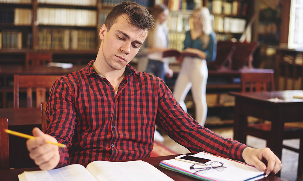 Read more about the article Is Entrepreneurship a Good Major? Exploring the Benefits and Opportunities